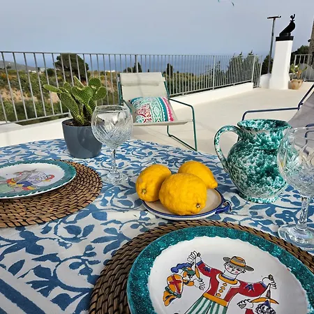 Margot - Authentic Sea View Countryside Appartement Lipari (Isola Lipari)