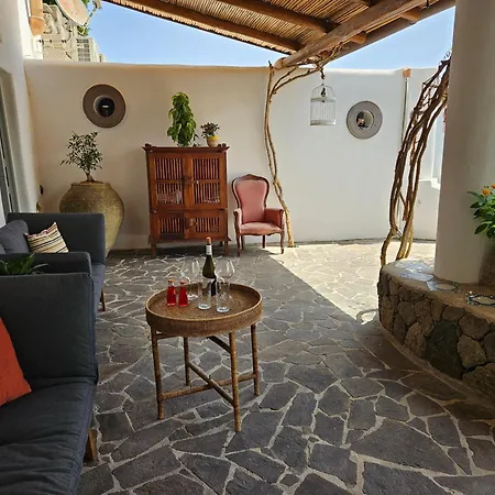 Appartement Margot - Authentic Sea View Countryside